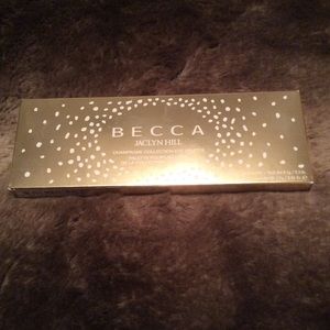 Becca x Jaclyn hill eyeshadow palette